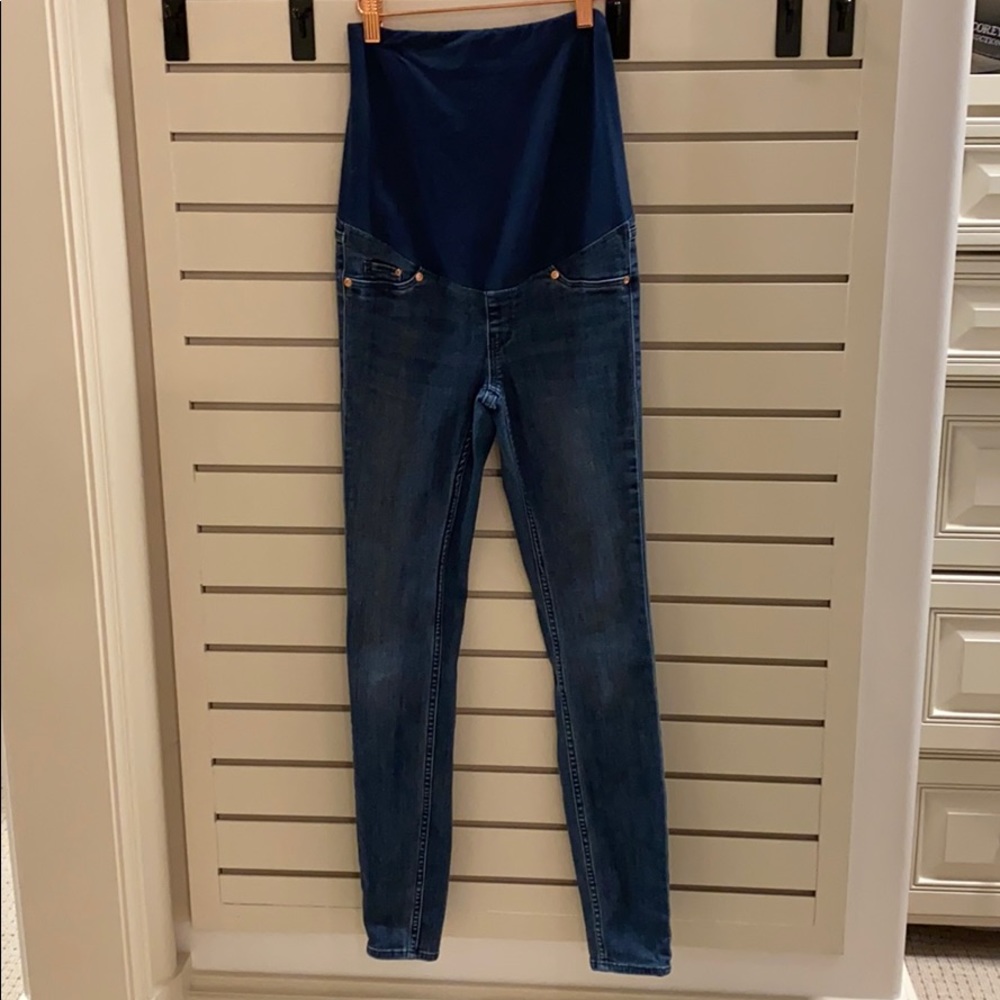 H&M maternity super skinny “mama” jeans